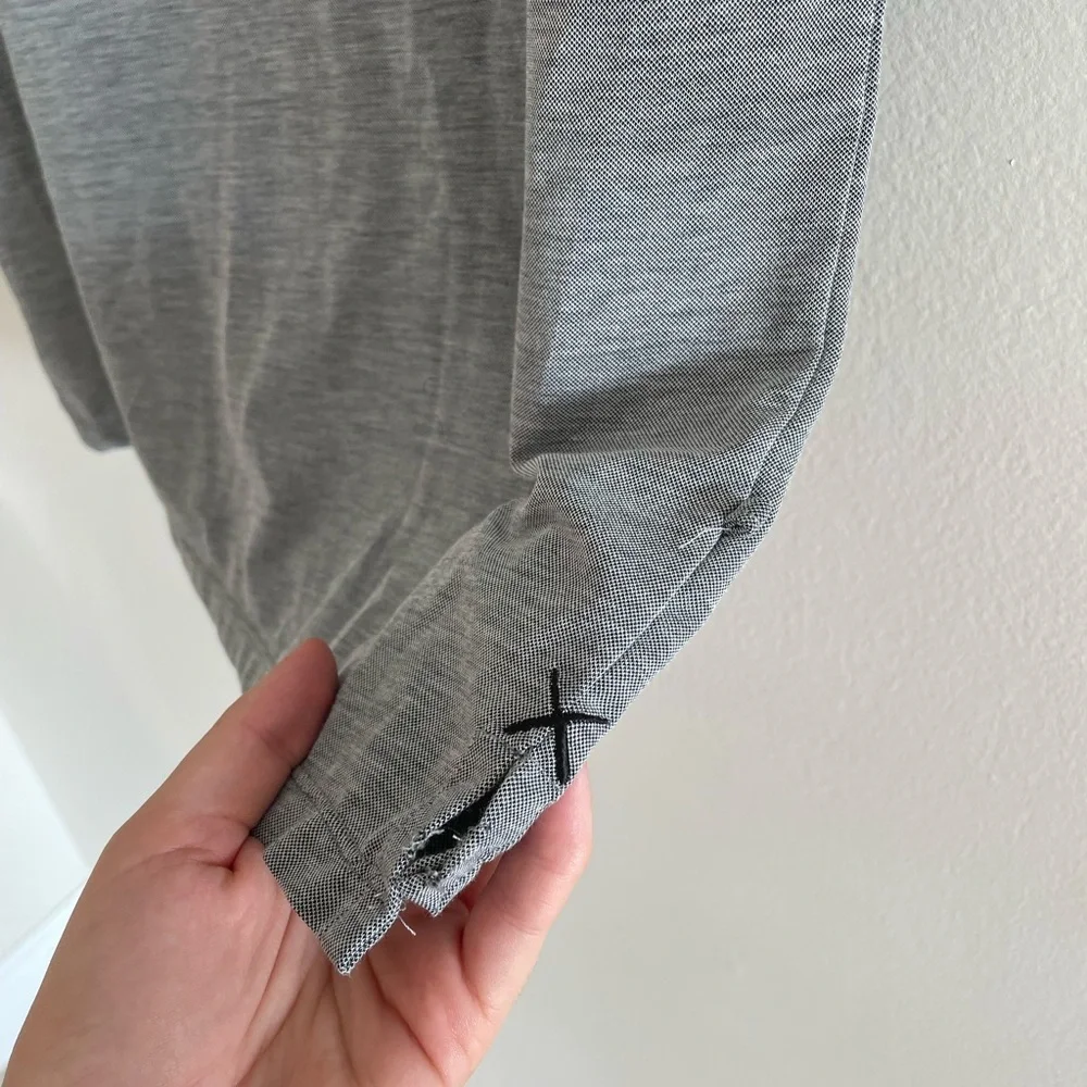 Cuts men’s gray polo size S